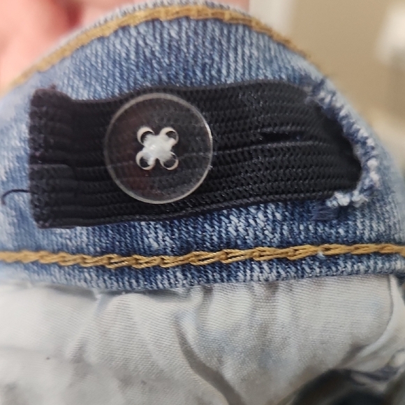 Light Wash Blue Cuffed Denim Shorts - Picture 4 of 5